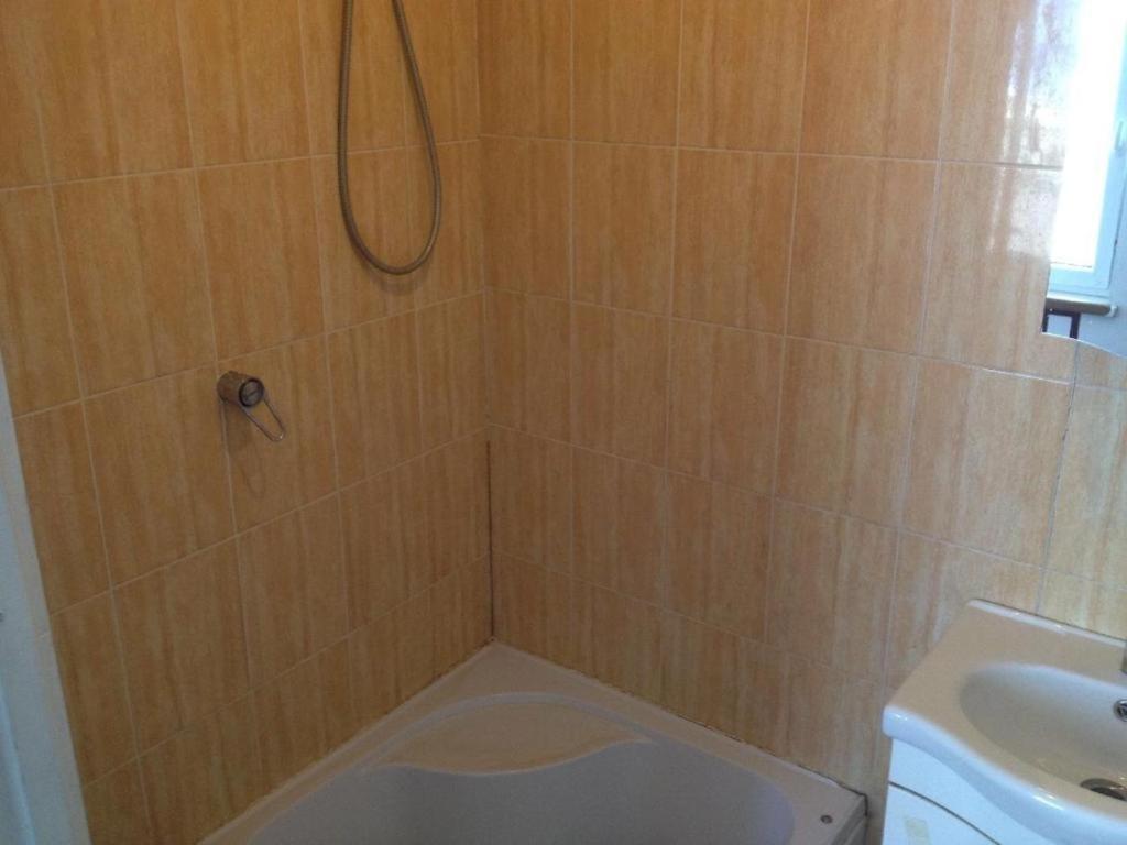 Pirtis Prie Neries Jonava Hotel Buitenkant foto
