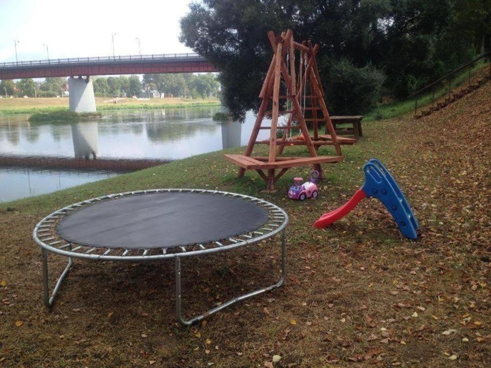 Pirtis Prie Neries Jonava Hotel Buitenkant foto
